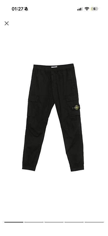 Брюки: Мужские брюки-карго Stone Island, черные. - Лаконичный прямой крой с — 2