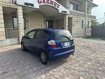 Honda: Honda Fit: 2010 г., Бензин, Хэтчбэк — 12