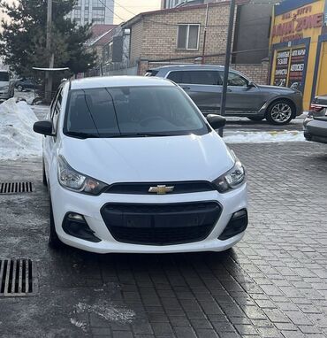 Chevrolet: Chevrolet Spark: 2017 г., 1 л, Автомат, Бензин, Хэтчбэк