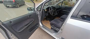 1523 мтз: Honda Stream: 2001 г. — 6