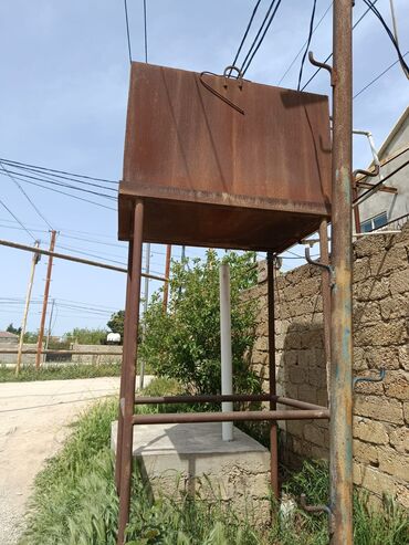 Baklar və çənlər: Bak, Metal, 3000 l l