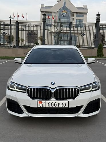 BMW 530: 2021 г., 2.5 л, Автомат, Гибрид, Седан