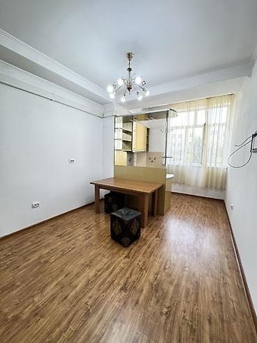 в джале: 🏡 Продается просторная 3-комнатная квартира в мкр. Джал-23 ✨ — 9