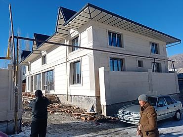 Кровля крыши: Профессиональный монтаж софитов и водосточных систем для частных домов — 2