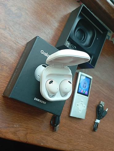 Səsgücləndiricilər, qulaqlıqlar və mikrofonlar: Məhsul: Samsung Galaxy Buds2 Pro (ağ rəng) Xüsusiyyətlər: - “Sound by — 3