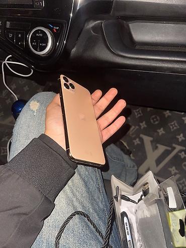 insaat telefon: IPhone 11 Pro Max, 64 GB, Qızılı, Face ID — 4