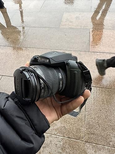 digital camera: Fujifilm FinePix HS – универсальная ультразум-камера с большим хватом — 2