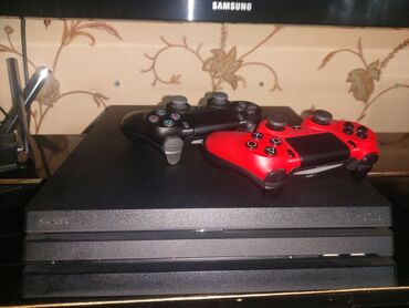 пластейшин сони: Продаю срочно PS4 PRO 2TB. Привозили с Южной Кореи для себя. В