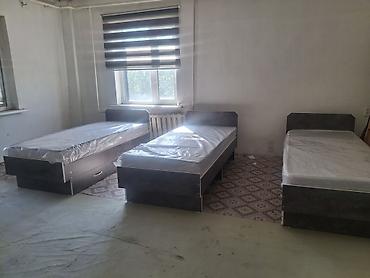 мебель кровати: Односпальные кровати с мягкими изголовьями и выдвижными ящиками для — 1