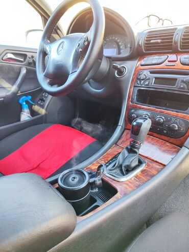 Mercedes-Benz: Mercedes-Benz C‑Class Kombi (W203) – universal kuzov - Kuzov: 5 — 5