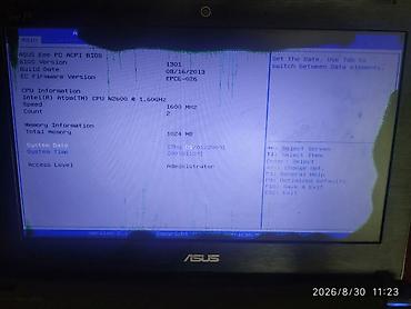 ASUS: Kohne Asus netbuk satilir . Batareyasi yoxdur adapter var, ekranin — 6