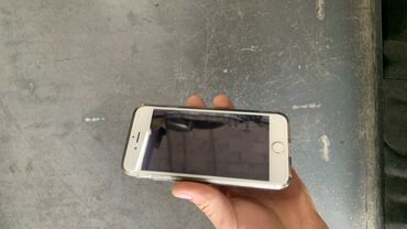 iphone 5s 32gb: IPhone 6s, Б/у, 64 ГБ, Серебристый, Чехол, 97 %