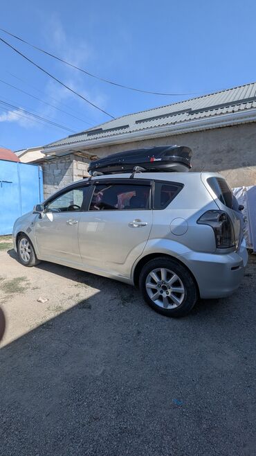 runx alex: Toyota Corolla Verso: 2004 г., 1.8 л, Робот, Бензин, Минивэн