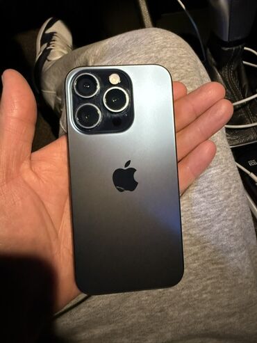ценсерный плита: IPhone 15 Pro, Новый, 256 ГБ, Blue Titanium, Кабель, 90 %
