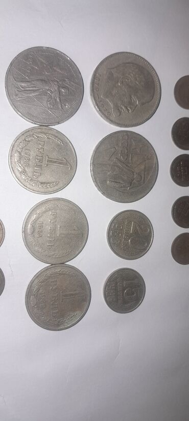 Монеты: Подборка монет СССР Состав: - Рубли СССР разных годов: видны 1 рубль — 5