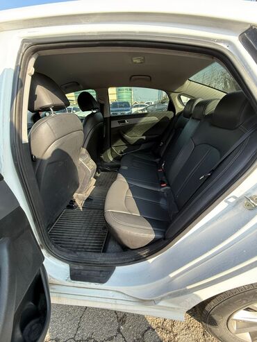 Hyundai: Hyundai Sonata: 2019 г., 2 л, Автомат, Газ, Седан — 4