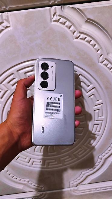 Redmi, Redmi 15, Б/у, 256 ГБ, цвет - Белый, 1 SIM, 2 SIM