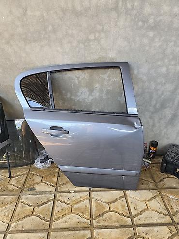 opel stop: Məhsul: Arxa sol qapı (sedan üçün), metal, orijinal boyada — 3