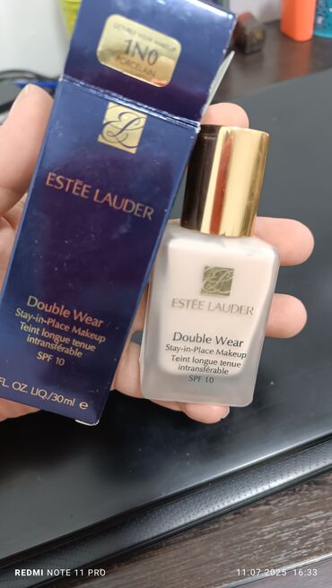 элитная мужская парфюмерия: Тональный крем ESTÉE LAUDER SPF10 оригинал, с дозатором. Не