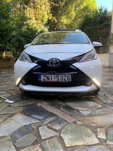 Toyota: Toyota Aygo: 1 l. | 2015 έ. Καμπριολέ — 2