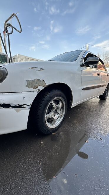 Daewoo: Daewoo Lanos: 1997 г., 1.5 л, Механика, Бензин, Седан — 4
