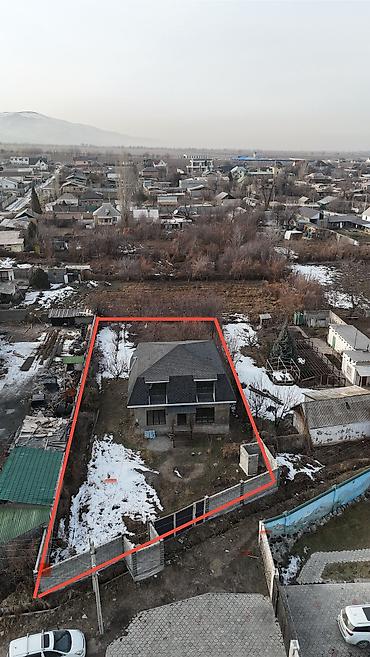 Продажа коттеджей и домов: Байтик айылы трассадан болгону 70 метр. Буто элек үйү менен . Кызыл — 2