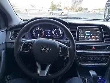 хорошее состояние: Hyundai Sonata: 2021 г., 2 л, Газ, Седан — 10