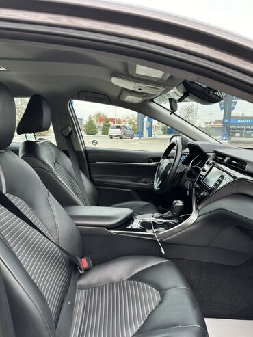 Toyota: Toyota Camry: 2019 г., 2.5 л, Автомат, Бензин, Седан — 9