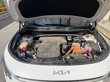Kia: Kia Niro: 2022 г., Кроссовер — 11