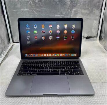 грузовой автомобиль бишкек цена: Toyota Camry: 2025 г.