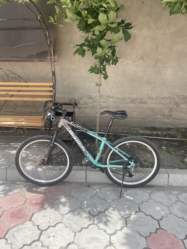 fix gear велосипед: Продаю идеальный велосипед Алюминиевая рама Диски 26 размер Тормоза