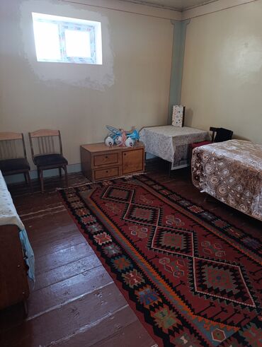 Həyət evləri və villaların satışı: 7 otaqlı, 1 kv. m, Kredit yoxdur, Orta təmir — 15