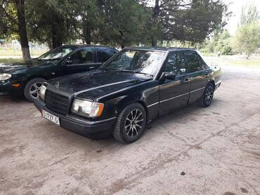 Mercedes-Benz: Mercedes-Benz E-Class: 1989 г., 2.6 л, Механика, Бензин, Седан