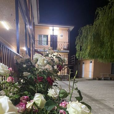 Иссык-Куль 2025: Номер, АЛТЫНАЙ Чолпон-Ата, Детская площадка, Парковка, стоянка, Охраняемая территория — 4