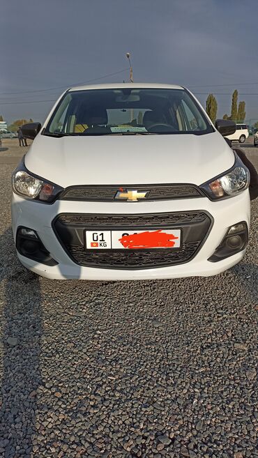 авто до 50000: Chevrolet Spark: 2017 г., 1 л, Автомат, Бензин, Хэтчбэк