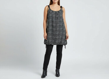 ubrania techno: Sukienka damska, rozmiar XL