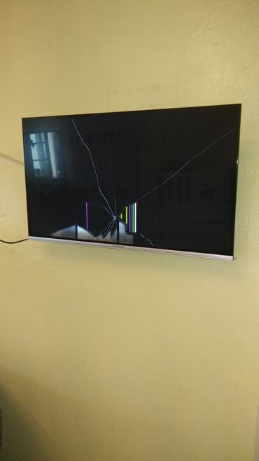 smart tv: İşlənmiş Televizor Hoffmann Led 82" HD (1366x768), Ünvandan götürmə