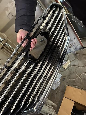 Бампер и комплектующие: Бампер Hyundai, Оригинал — 32