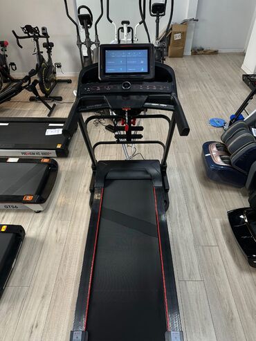 Беговые дорожки: Беговые дорожки для дома и зала - Линейка электрических беговых — 17