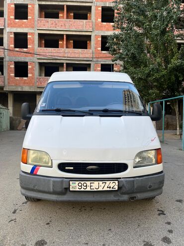 диски на фольксваген т5: Ford Transit: 2.5 l | 1999 il 390000 km Van/Minivan