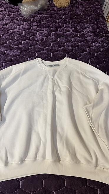 Svitşot, Bershka, L, rəng - Ağ lalafo.az -da Svitşot, Bershka, L, rəng - Ağ
