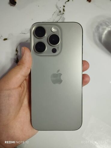 продать ноут: IPhone 15 Pro, Новый, 256 ГБ, Natural Titanium, Зарядное устройство, Защитное стекло, Чехол, 88 %