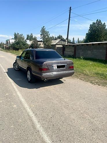 bye e5: Mercedes-Benz W124: 1994 г., 3.2 л, Автомат, Бензин, Седан — 6
