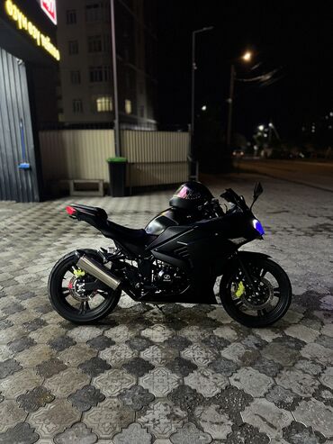 kawasaki ninja h2r: Спортбайк Kawasaki, 200 куб. см, Бензин
