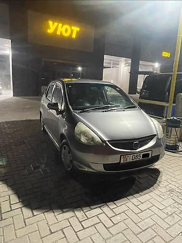 Honda: Honda Fit: 2004 г., 1.3 л, Вариатор, Бензин, Хэтчбэк — 2