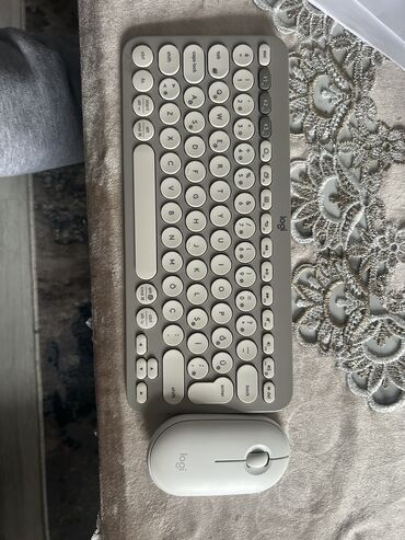 noutbuk klaviaturalari: Logitech pabble m350 ve k380 ideal veziyyetde mouse cox az islenib