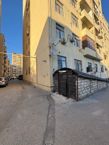 Kommersiya daşınmaz əmlakının satışı: 2 Müqaviləli OBYEKT SATILIR və ARENDA VERİLİR – AAF Park Bolmart -da lalafo.az — 11 Kommersiya daşınmaz əmlakının satışı: 2 Müqaviləli OBYEKT SATILIR və ARENDA VERİLİR – AAF Park Bolmart — 11