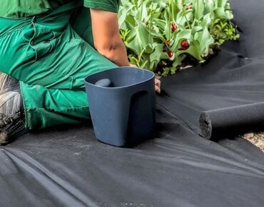Другие товары для дома и сада: Черное агроволокно - называют мульчирующим. ⠀ Оно сохраняет влагу в