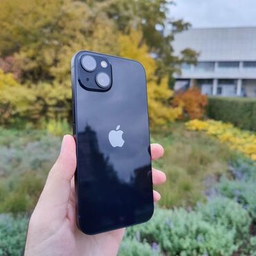 напальчники для телефона: IPhone 13, Б/у, 256 ГБ, Midnight, Зарядное устройство, Защитное стекло, Чехол, 85 %