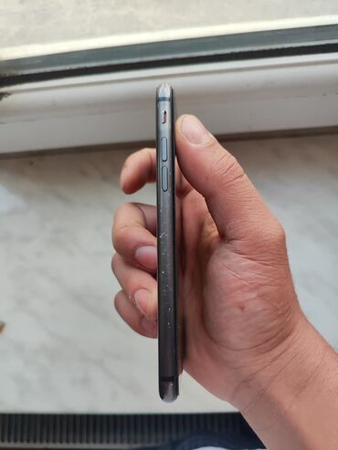 Apple iPhone: IPhone 8, 64 GB, Qara, Barmaq izi, Sənədlərlə — 4